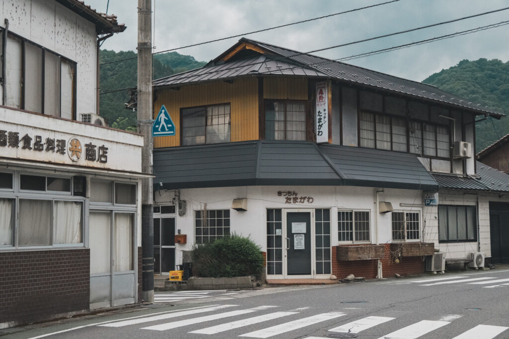 加計本通り商店街